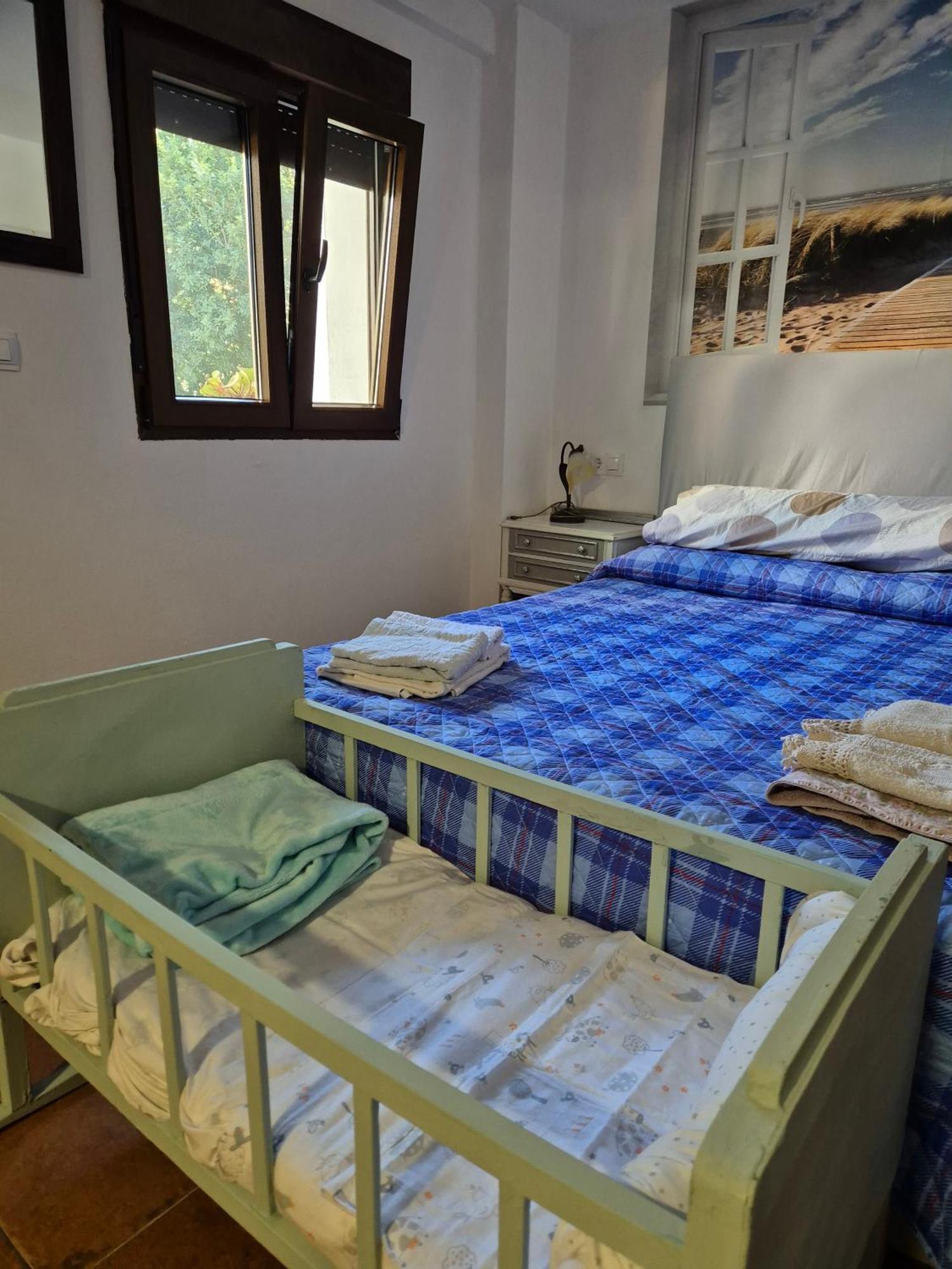 Апартаменты La Casa De La Abuela Пинос-Хениль Экстерьер фото
